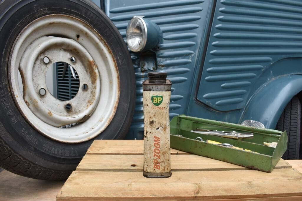 Vintage Oil Can, French BP Zoom Empty, Rustic Garage Retro 2 litre