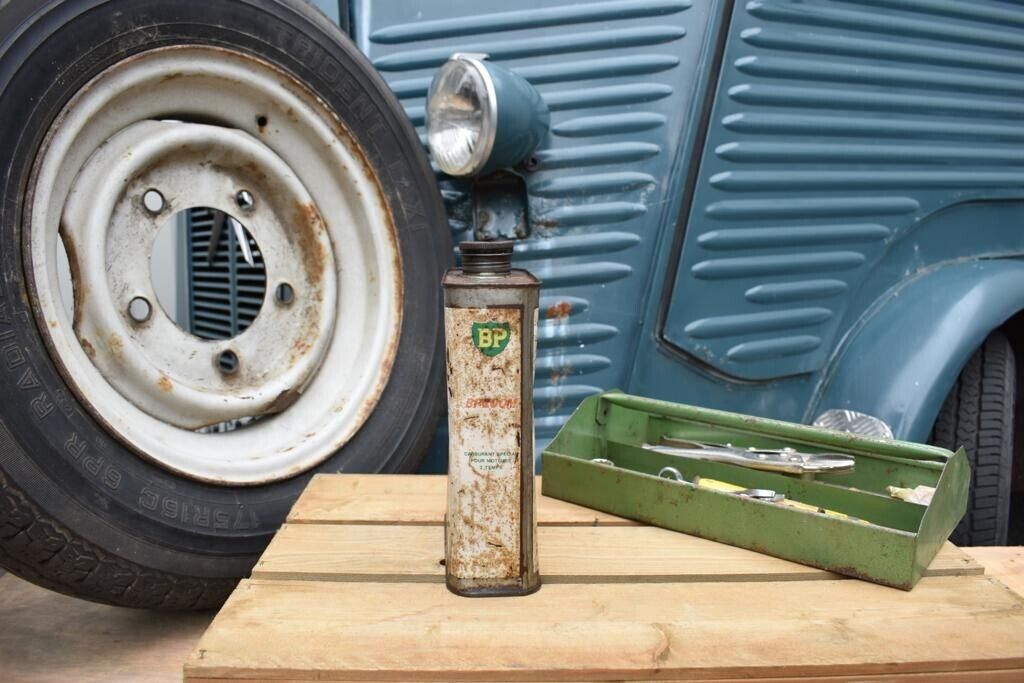 Vintage Oil Can, French BP Zoom Empty, Rustic Garage Retro 2 litre